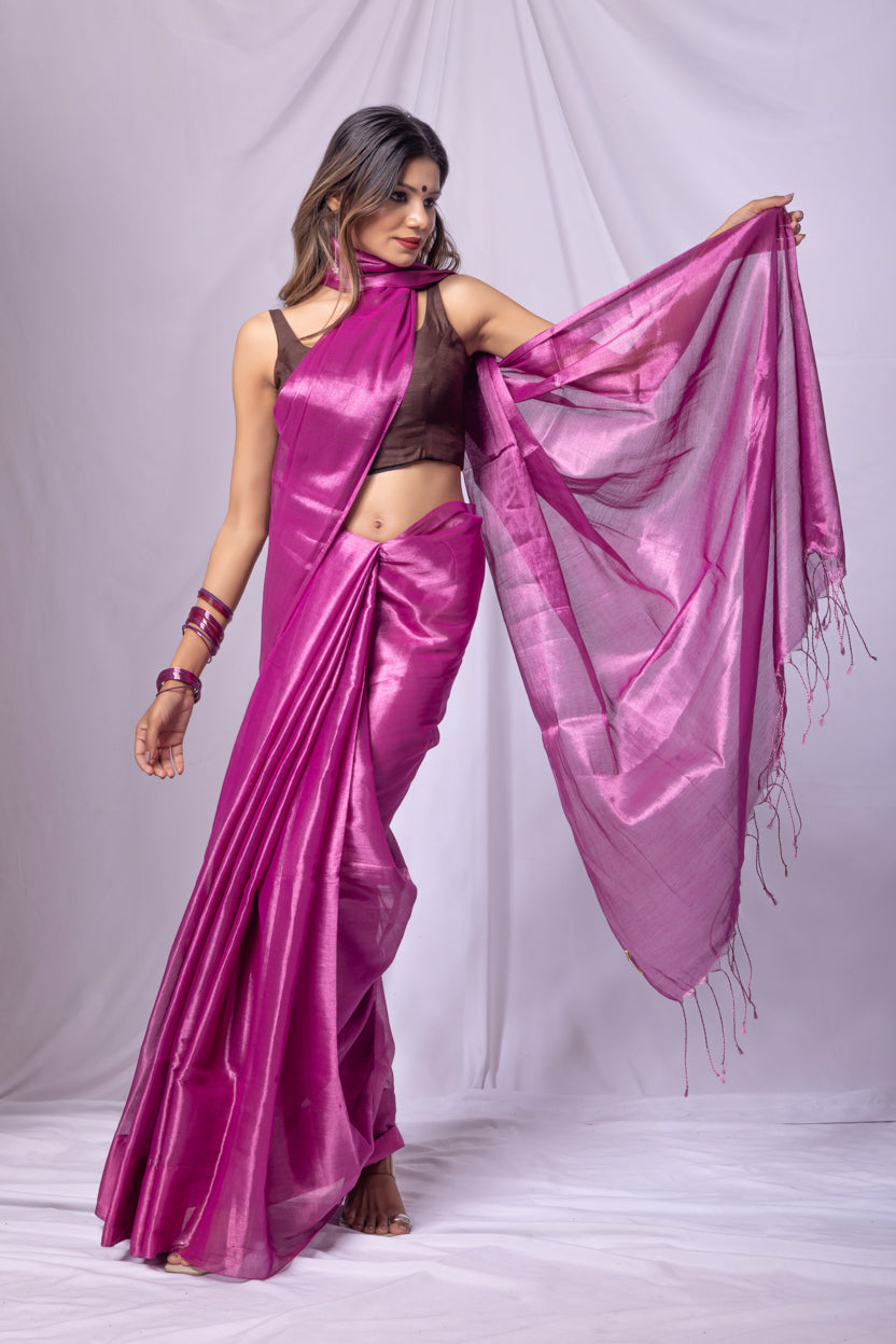 Plain mul tissue saree with soft lightweight texture
