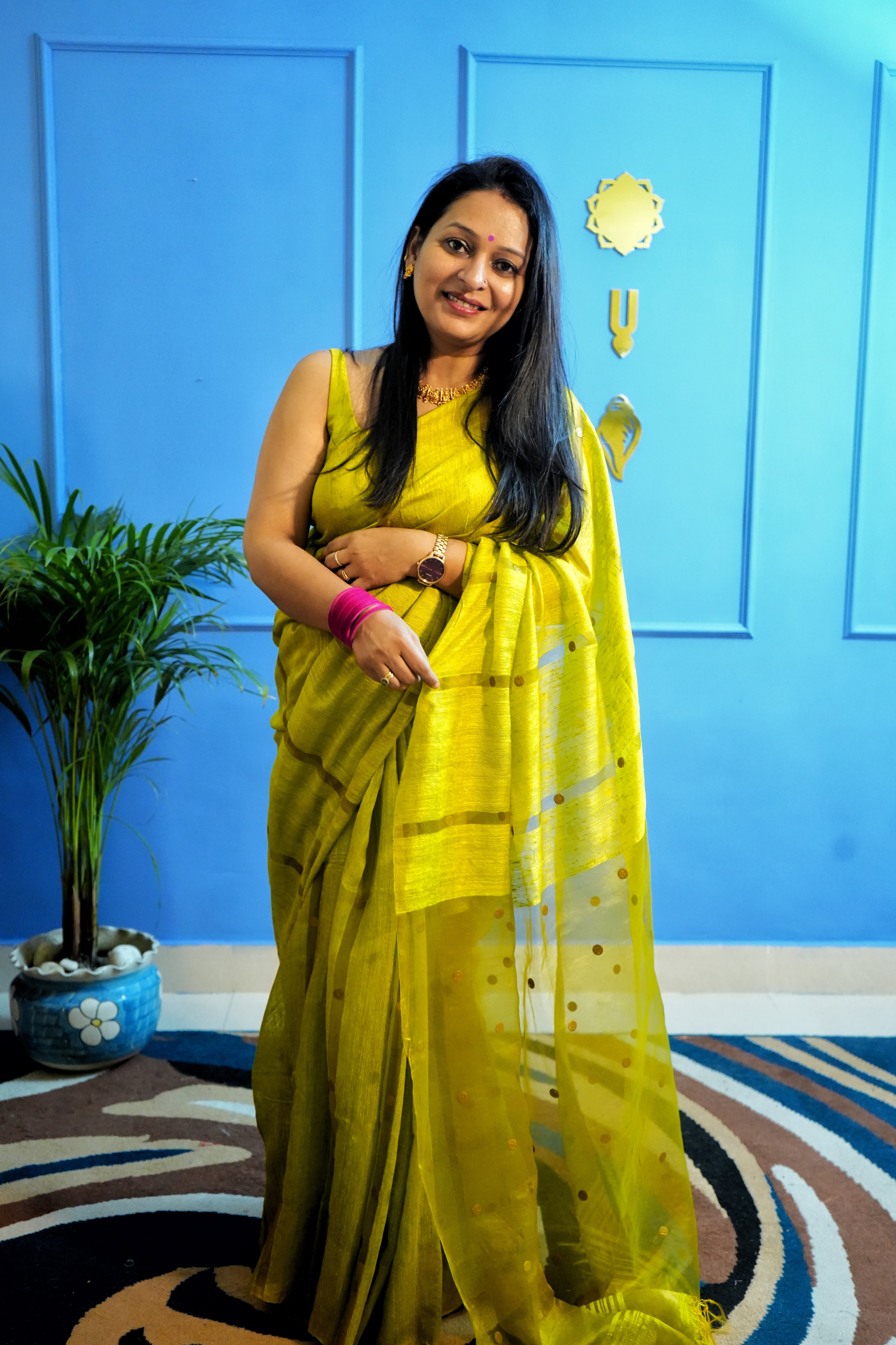 Mehendi Coin Weave Matka Silk Saree