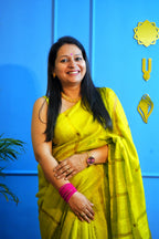 Mehendi Coin Weave Matka Silk Saree