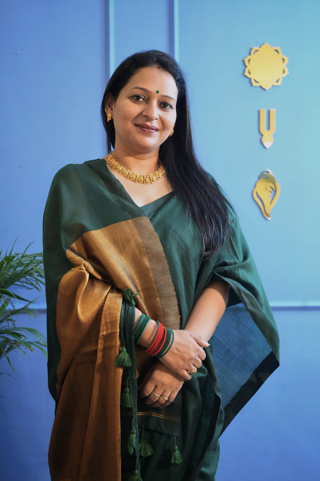 Harit Sunehri Cotton Silk Saree