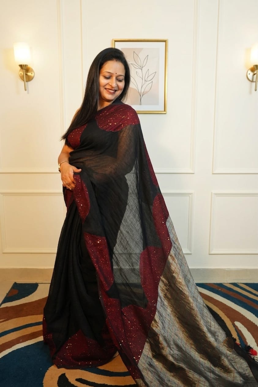 Moonlit Black-Linen Silk Half Moon embroidery