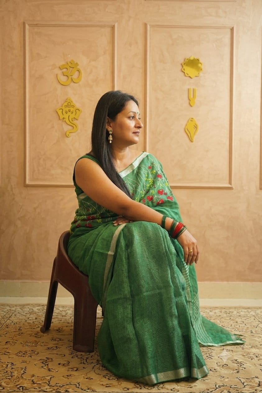 Vanya Emerald in Linen Silk