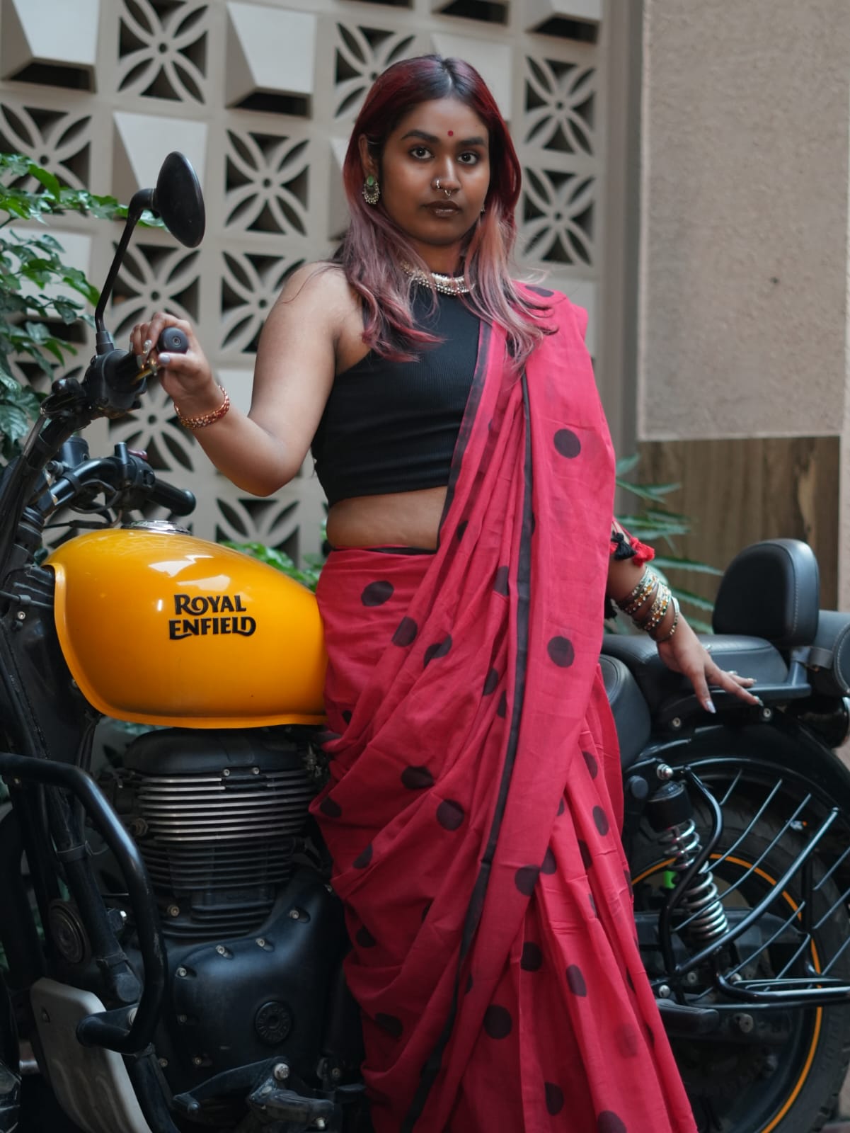 Laal Noor Polka Mulmul Saree